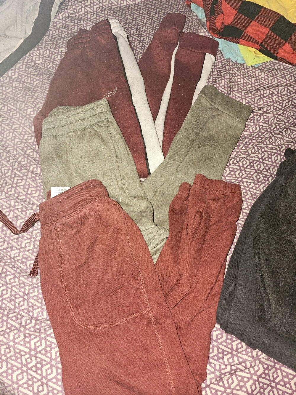 Joggers Lot Boys Size 8(m) - Picture 7 of 8